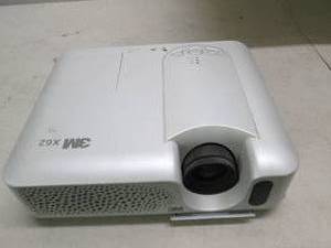 lot 236 image: 3m lcd projector no powercord ...