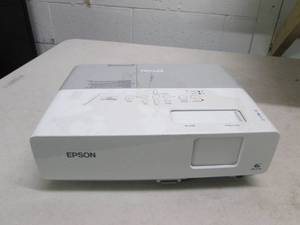 lot 237 image: epson lcd projector no power cord ...