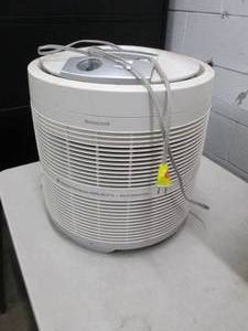 lot 241 image: honeywell air filter ...