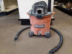 lot 386 image: Ridgid 5.0 HP 16 Gallon Wet  Dry Vacuum - Tested and Works Well
