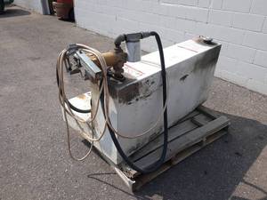 lot 354 image: Weatherguard Pickup Bed Fuel Tank w 12Vdc Pump - Tested and Works
