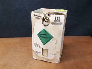 lot 375 image: Genetron 30 LBS NET 409A Refrigerant  Freon Tank