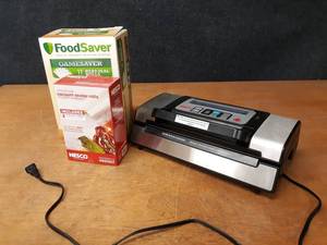 lot 437 image: NESCO Model VS-12 Vacuum Sealer w Extra Bags