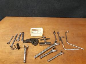 lot 360 image: Large Lot of Snap-On Hand Tools