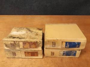 lot 516 image: Caterpillar Service Manuals - 3304B, 3306B, 3406B Engines, D8R Track Tractor, D7H Series Tractors