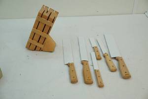 Knife set and block