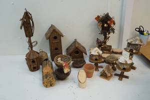 Wooden cabin style dcor