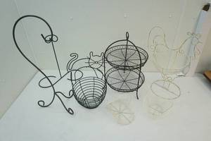 Fruit basket, fruit hangers
