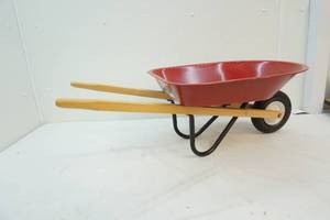 Mini barrow radio flyer