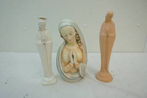 Praying figures