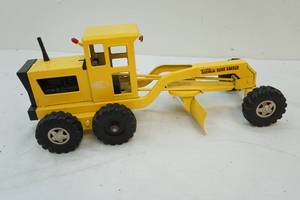 Vintage Tonka road grader