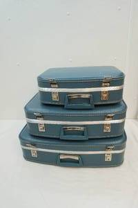 Luggage set vintage