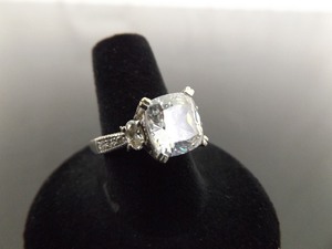 lot 49 image: .925 Sterling Silver Square Cut Crystal Zirconia Ring Size 7.75