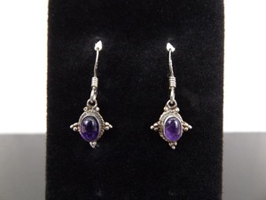 lot 72 image: .925 Sterling Silver Amethyst Cabochon Dangle Hook Earrings