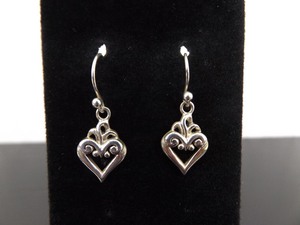 lot 97 image: .925 Sterling Silver Heart Dangle Hook Earrings