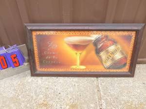New Negra Modelo La Creina Dela Cerveza wood frame mirror. 27 x 13. As shown.