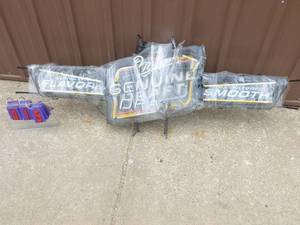 Miller Genuine Draft neon for repair. Tubes are broken. 60 x 21. As shown.