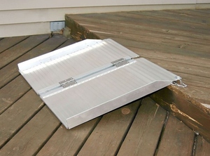 MSRP $100 - 2 Foot Folding Portable Travel Mobility Loading Wheelchair Threshold Ramp Handicap Assistance 600lb Capacity - Good Condition