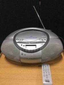 lot 51 image: Sony CFD-S350 Portable CD Radio Cassette - Great Working Condition - Antenna Tip Broken Off