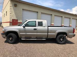 1999 Chevrolet Silverado 2500 - 4x4 - VERY CLEAN BODY