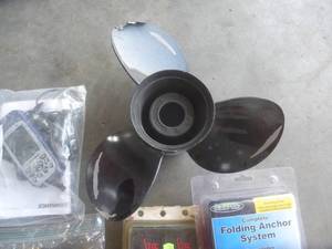 lot 26 image: BoatFishing Related Items