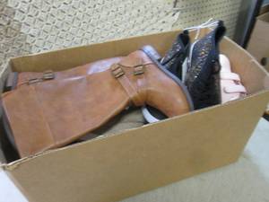 (EW4) Box Full of New with Tags Sho...