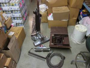 (BSB) Vintage Kirby Vacuum Cleaner ...