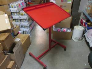 (RMC) Adjustable Height and Tilt To...