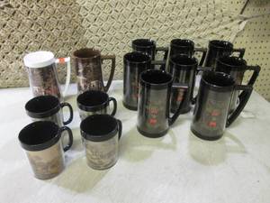 (F-3) Lot of Vintage Thermo-Serve M...