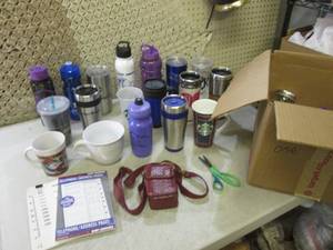 (RM1) Lot of Assorted To-Go Cups Et...