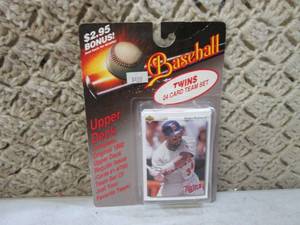 (E-1) 1992 Upper Deck Minnesota Twi...