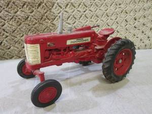 (FS) Diecast Metal Farmall 350 Trac...