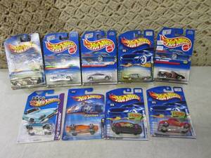 (C-4) Assorted Hot Wheels Cars in P...