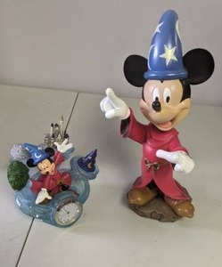 lot 83 image: Mickey Mouse Sorcerer Bobble Head 10 Tall & Four Parks One World Mickey Clock