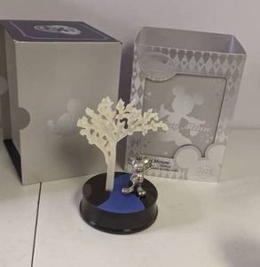 lot 34 image: Disney Stores Limited Edition 25th Anniversary 2011 Mickey Mouse D23 Figurine with Tree