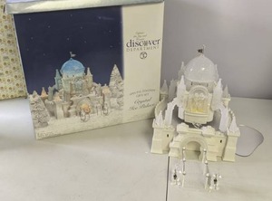 lot 36 image: Crystal Ice Palace, Discover Department 56 25th Anniversary Special Edition Gift Set, 9 Piece Set, Retired Collectible