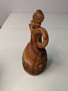 lot 162 image: Caramel Imperial Slag Glass OilVinegar Decanter with Stopper