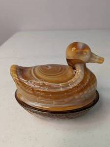 lot 157 image: Caramel Imperial Slag End O Day Glass Duck Dish with Lid.