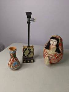lot 372 image: Japanese Matsuyama Hime Daruma Doll, Miniature Shamisen, Miniature Vase