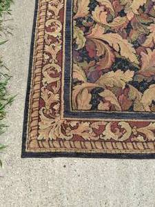 lot 190 image: Gorgeous Area Rug - Leaf Design by The Nile 3 ft x 8 ft