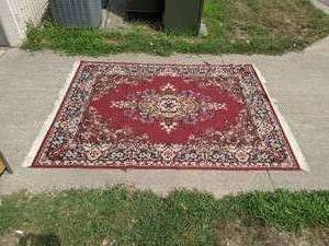 lot 191 image: Beautiful Persian Style Area Rug - RedRust Base Color