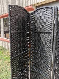 lot 192 image: Decorative Four Panel Room Divider