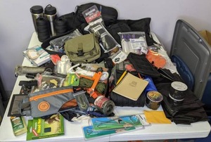 lot 464 image: Large Camping Gear Lot 33