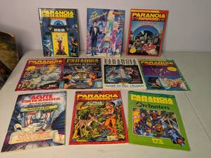 lot 381 image: Set of (10) Paranoia Comic Books