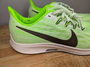 lot 220 image: Brand New Nike Air Zoom Pegasus 36 Sneakers Mens 8.5 Athletic Shoes