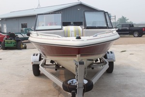 1989 Starcraft 16 Boat  3.0l MerCruiser Inboard  Trailer