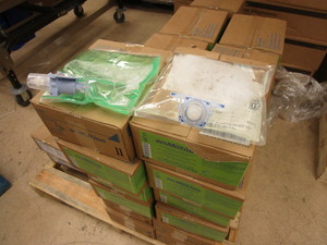 lot 438 image: GEORGIA-PACIFIC EN-MOTION GENTLE FOAM HAND SOAP AND SANITIZER W MOISTURIZERS - BULK SUPPLY