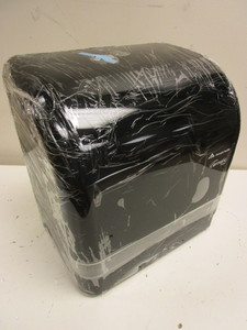 lot 461 image: GEORGIA-PACIFIC CORMATIC DESIGNER SERIES ROLL TOWEL DISPENSER - NEW