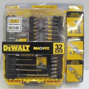 lot 571 image: DeWalt MAXFIT Screwdriving Set (32-Piece)