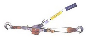 lot 598 image: Maasdam 144SB-6 Maasdam Power Pull Two Ton Capacity Hoist